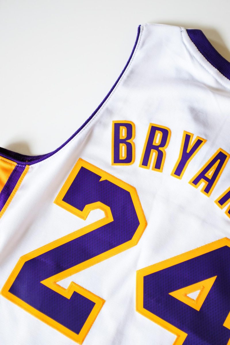 Kobe Bryant Redefines Greatness as One of the Best Basketball Players of All Time